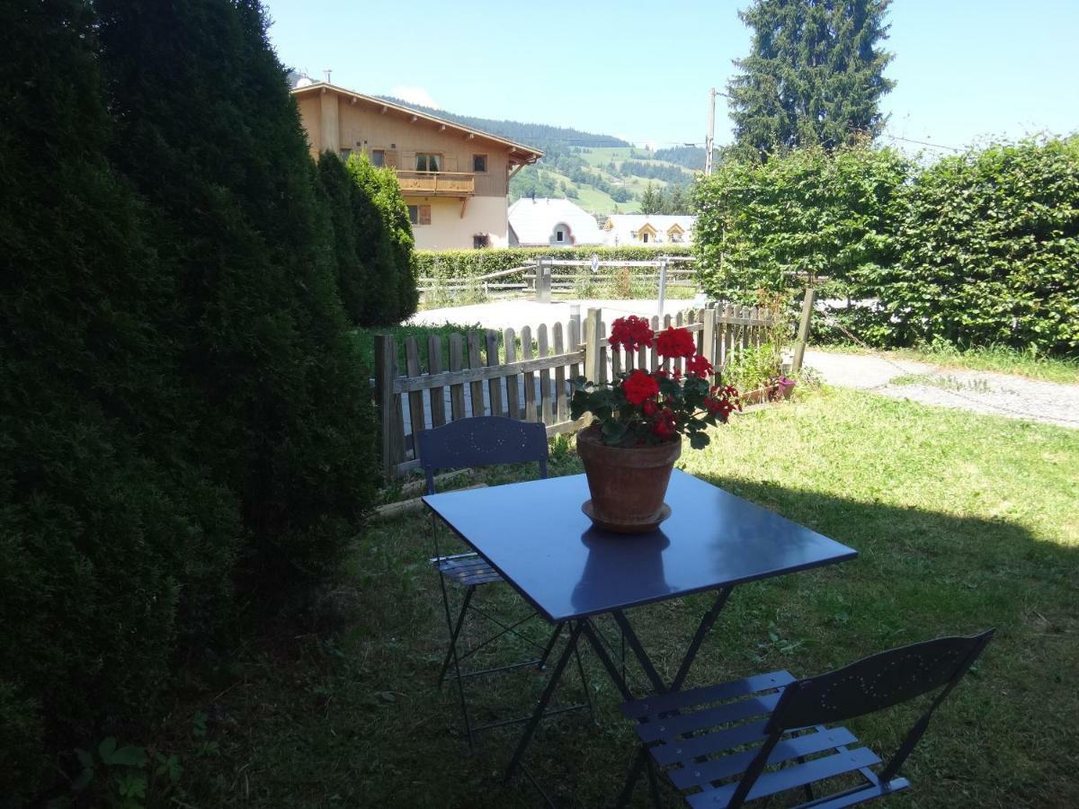 La Petite Suite Megeve Bagian luar foto